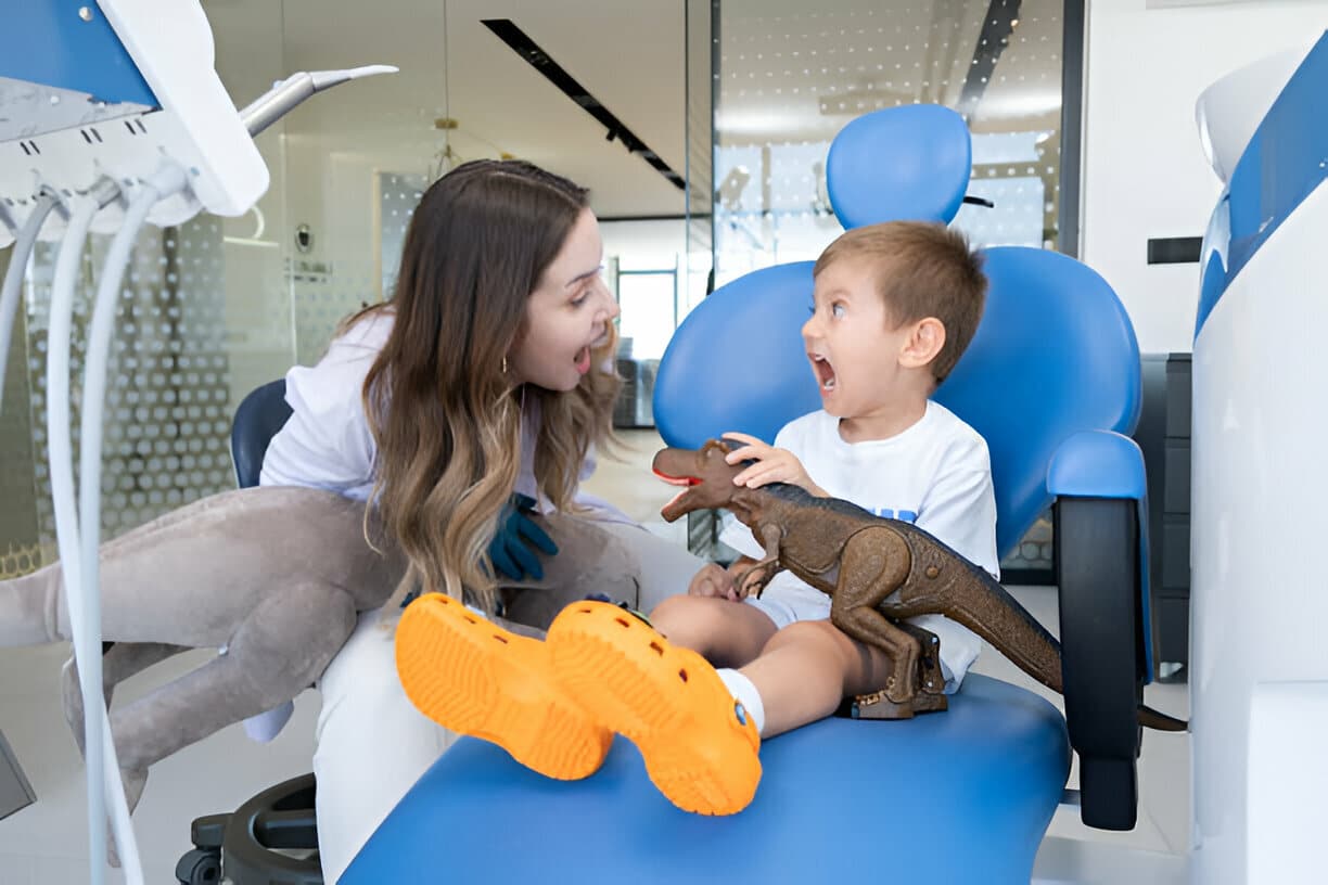 How to Make Your Child's First Dental Visit a Positive Experience_3